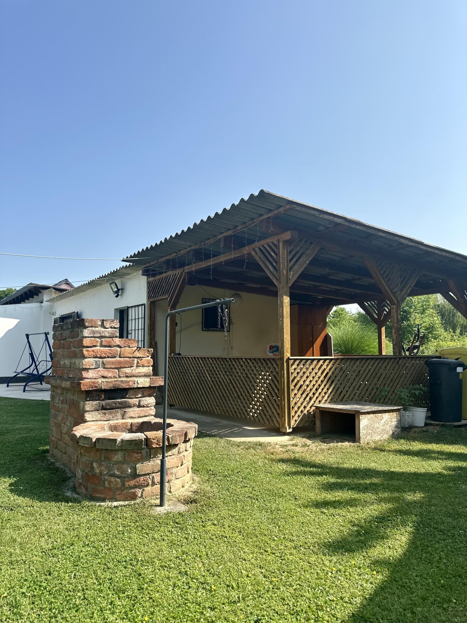 (ABA) Solides Einfamilienhaus mit guter Raumaufteilung in Seenähe – Balatonberény, Bild 28 von 28