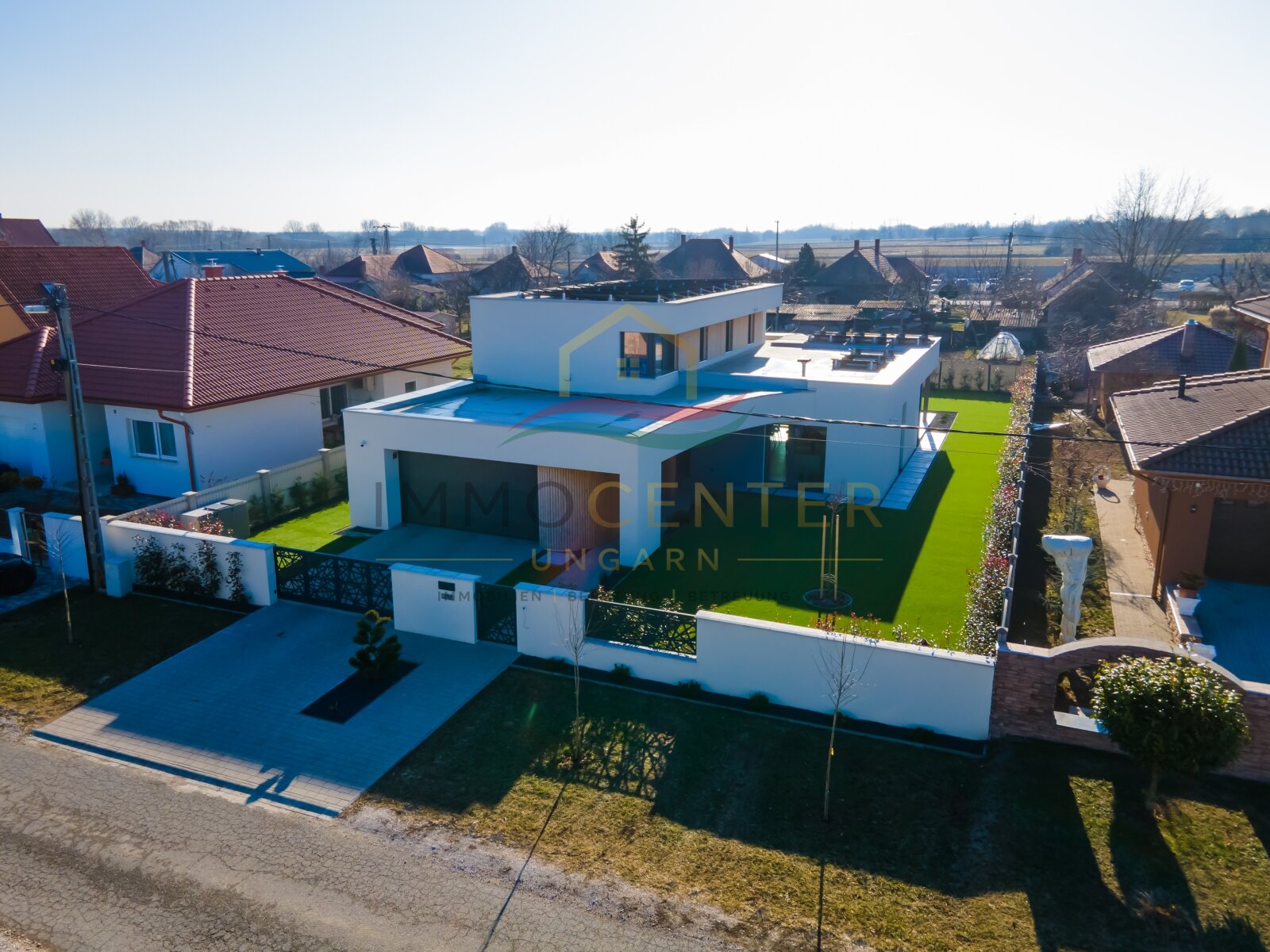 (AAA) Neubau: Ein modernes Einfamilienhaus ohne Kompromisse – Balatonkeresztúr, Bild 2 von 21