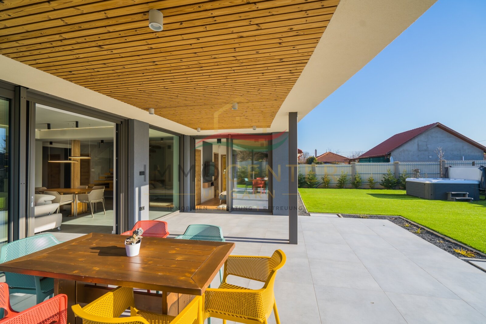 (AAA) Neubau: Ein modernes Einfamilienhaus ohne Kompromisse – Balatonkeresztúr, Bild 7 von 21