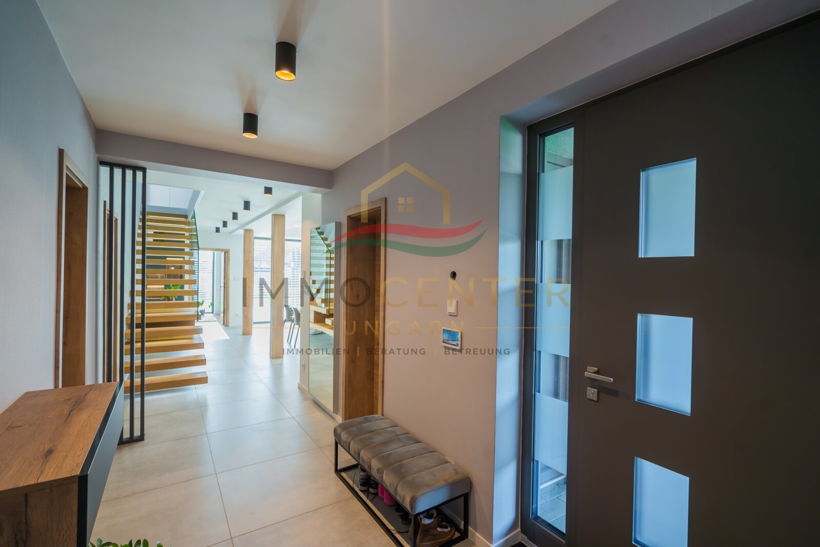 (AAA) Neubau: Ein modernes Einfamilienhaus ohne Kompromisse – Balatonkeresztúr, Bild 18 von 21