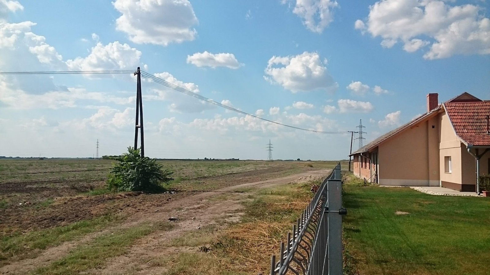 Tanya állattenyésztésre, amely 3 stúdiólakásból áll – Tiszaalpár, 4/20. kép