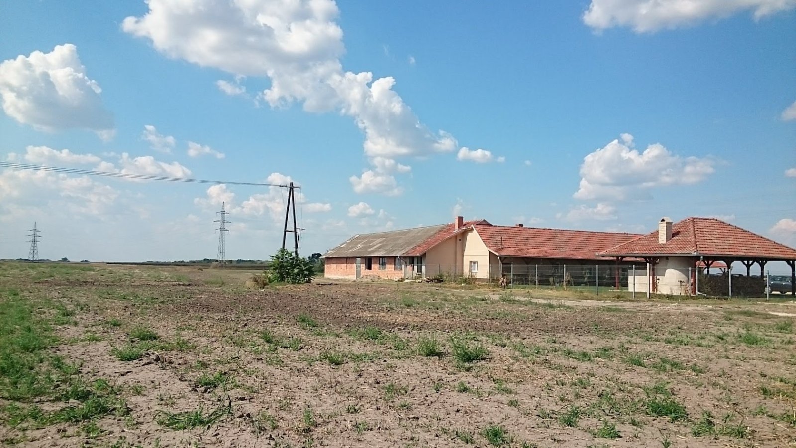 Tanya állattenyésztésre, amely 3 stúdiólakásból áll – Tiszaalpár, 7/20. kép