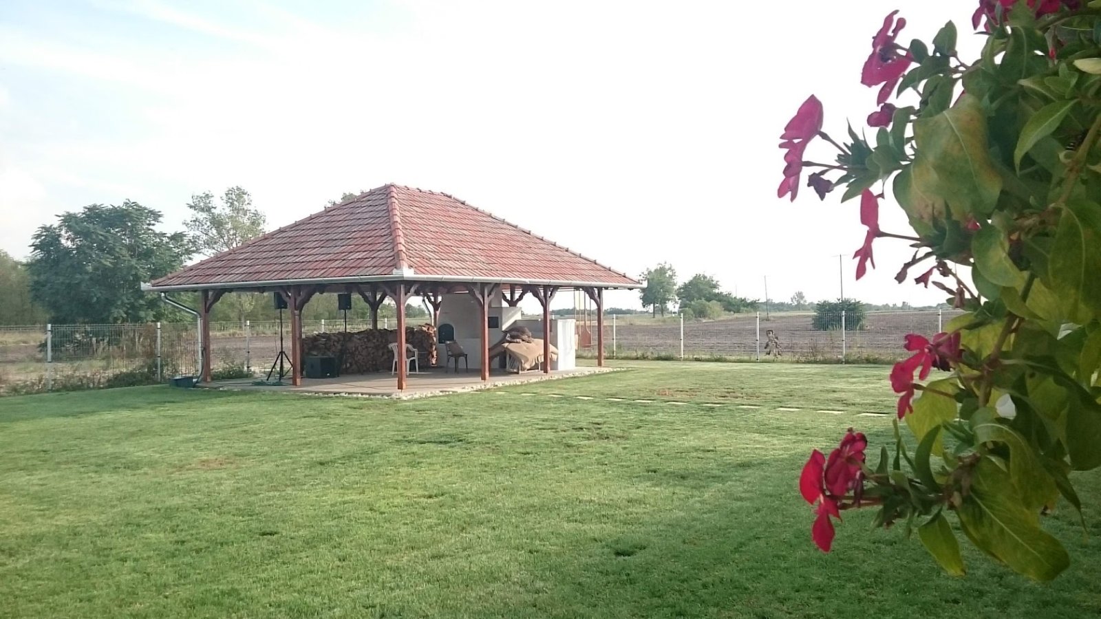 Tanya állattenyésztésre, amely 3 stúdiólakásból áll – Tiszaalpár, 8/20. kép