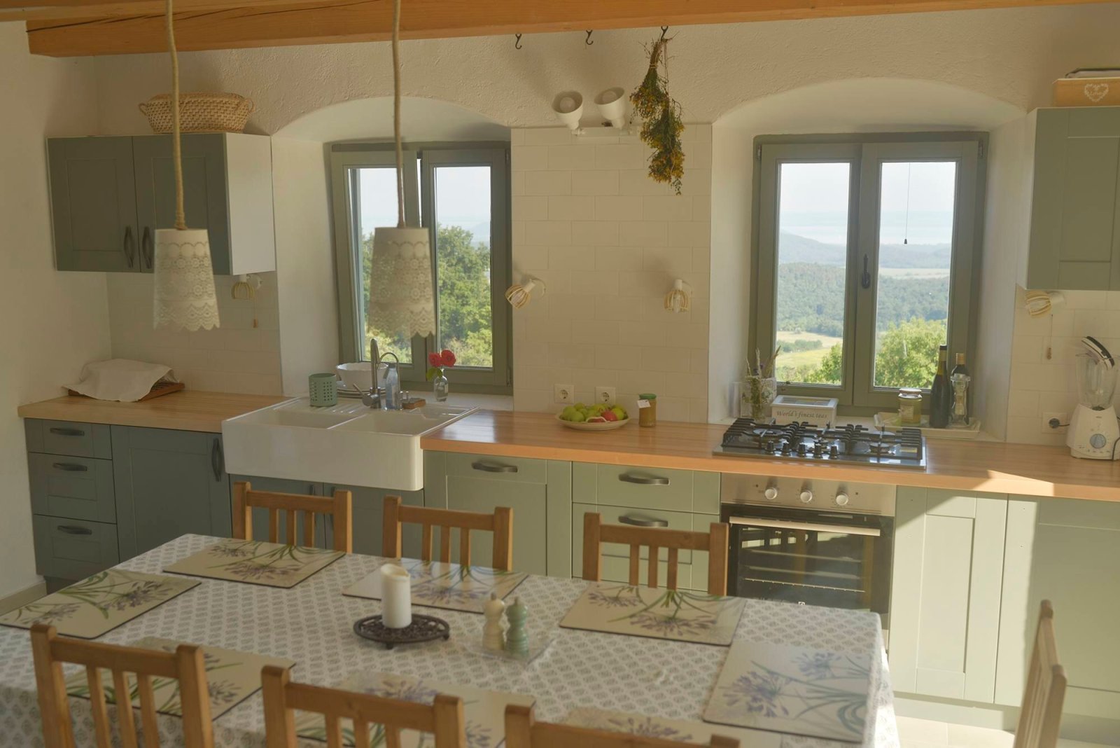 Exceptional properties combine nature, tranquility, comfort and independence across three plots of land. – bei Balatonszőlős, photo 15 of 34