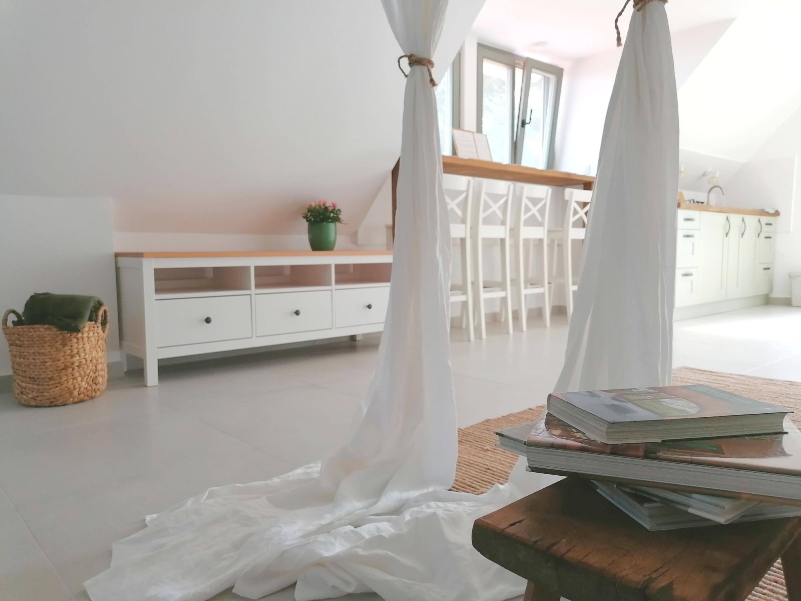 Exceptional properties combine nature, tranquility, comfort and independence across three plots of land. – bei Balatonszőlős, photo 26 of 34