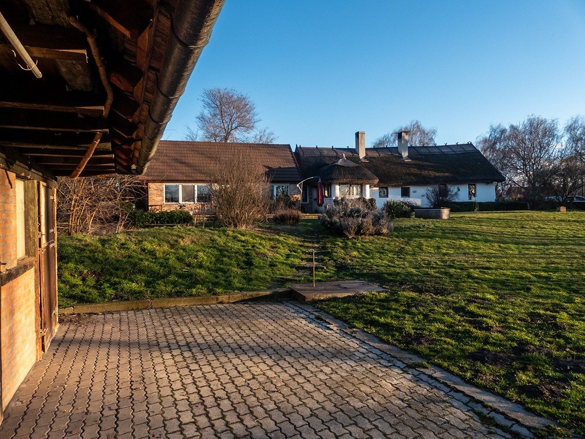 A beautifully renovated, unique detached house with an adjoining, versatile outbuilding. – Fehértó, photo 25 of 26