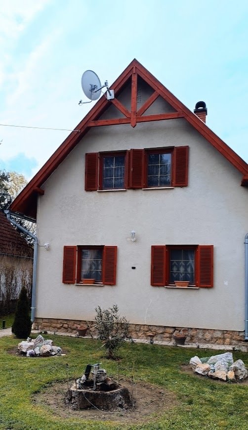 Detached house in the best part of the well-known spa town of Harkány, photo 1 of 18