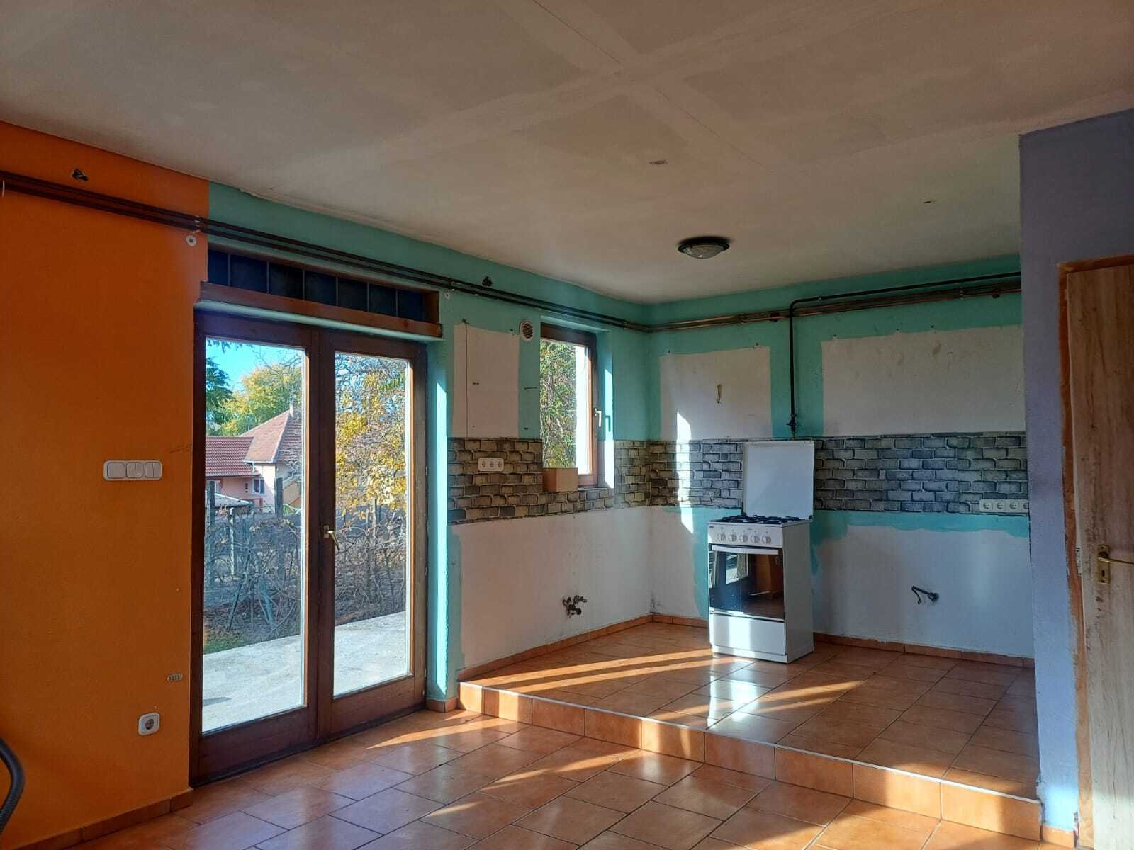 Vrijstaande woning met twee verdiepingen op een rustige, vredige locatie. – Monorierdő, foto 8 van 20