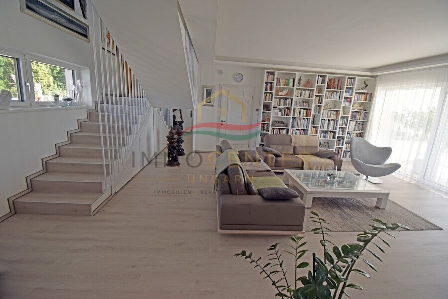 Exclusive house with 180-degree panoramic views, close to the city and thermal baths – Nagykanizsa, photo 5 of 37