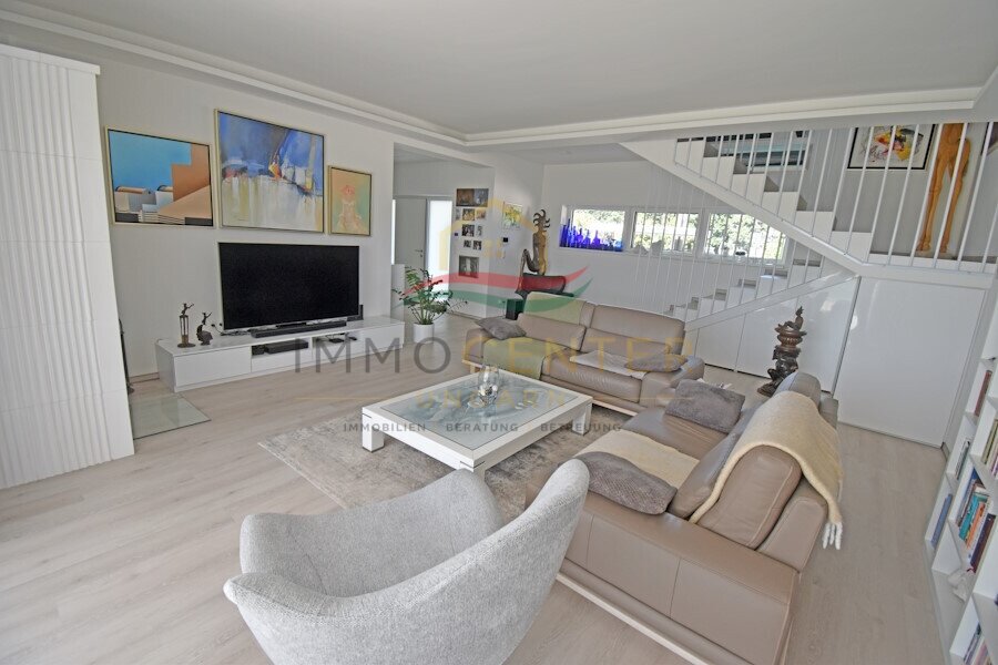 Exclusive house with 180-degree panoramic views, close to the city and thermal baths – Nagykanizsa, photo 7 of 37