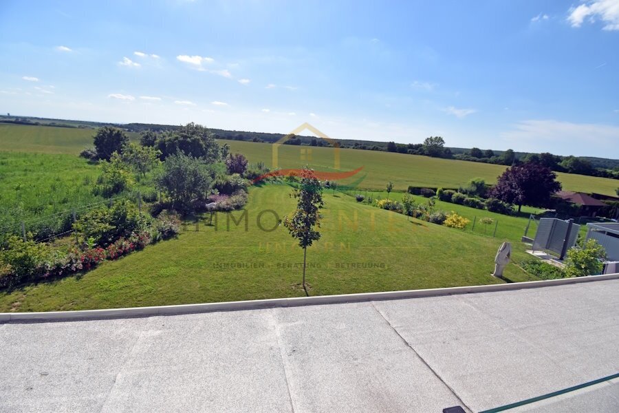 Exclusive house with 180-degree panoramic views, close to the city and thermal baths – Nagykanizsa, photo 30 of 37