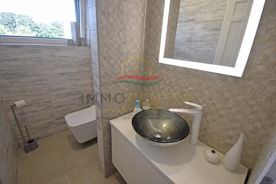 Exclusive house with 180-degree panoramic views, close to the city and thermal baths – Nagykanizsa, photo 34 of 37