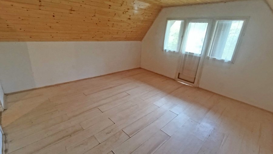 (ABA) Small vineyard cottage in almost secluded location, available immediately – Gelse, photo 8 of 23