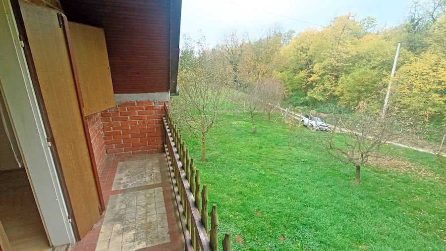 (ABA) Small vineyard cottage in almost secluded location, available immediately – Gelse, photo 14 of 23