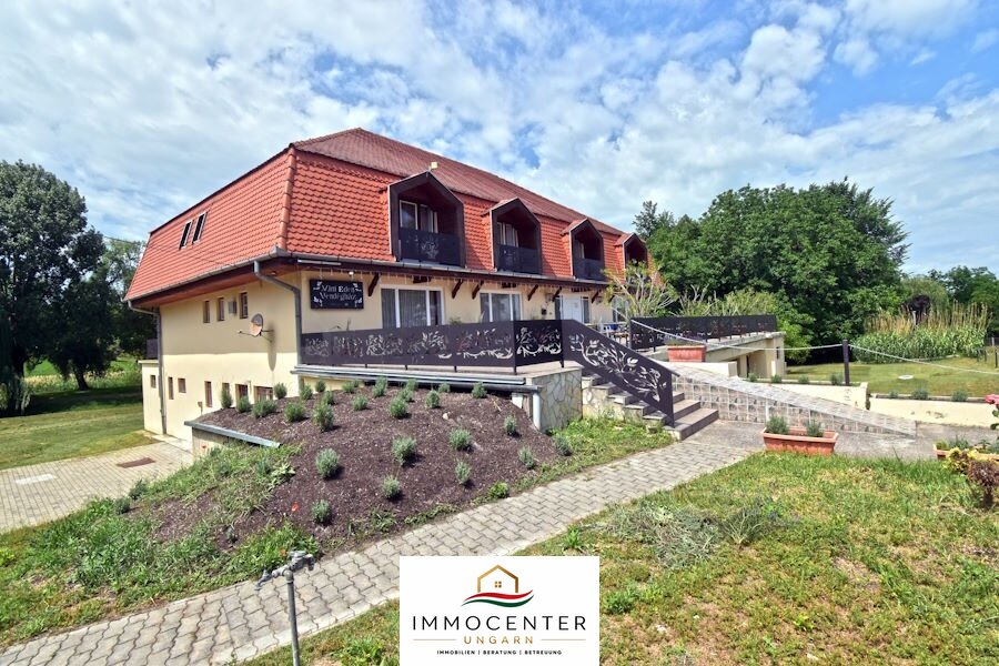 (ABA) Hotel-pension in a quiet location with large grounds & pond – bei Lengyeltóti, photo 1 of 47