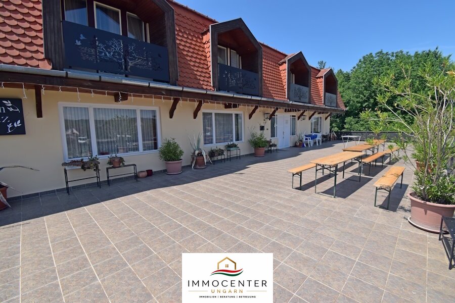 (ABA) Hotel-pension in a quiet location with large grounds & pond – bei Lengyeltóti, photo 3 of 47