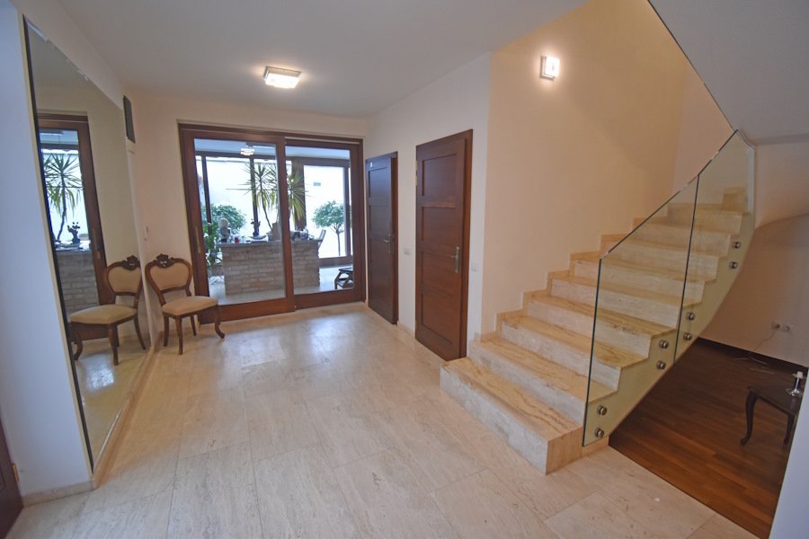 (AAA) Very exclusive house in the center of Nagykanizsa, photo 2 of 37