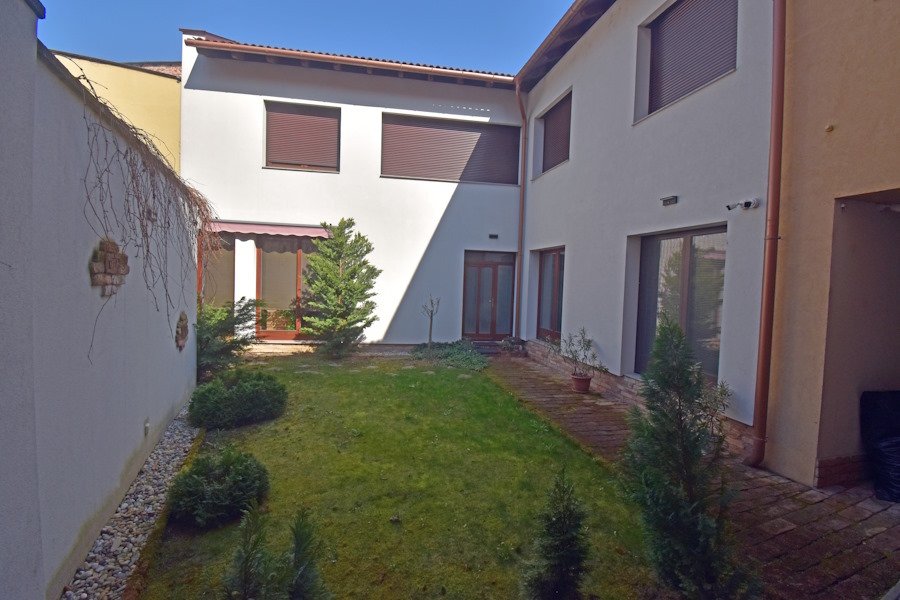 (AAA) Very exclusive house in the center of Nagykanizsa, photo 36 of 37