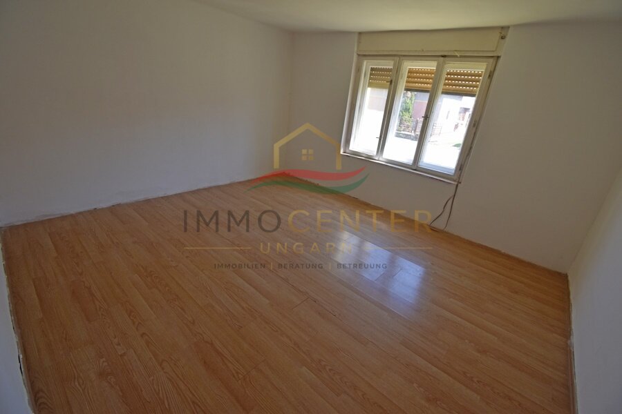 Renovated detached house in a quiet, natural setting – Vése, photo 11 of 25