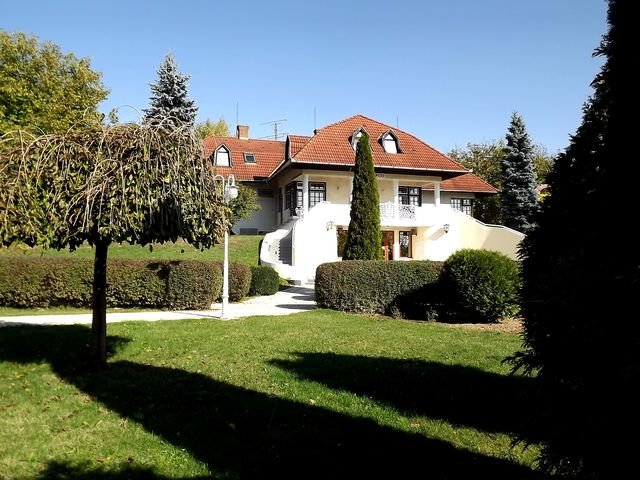 (ACA) 2 Hotels mit Konferenzsaal, Reithalle, Thermalbrunnen und vielen weiteren Extras – Region Kaposvár, Bild 6 von 24