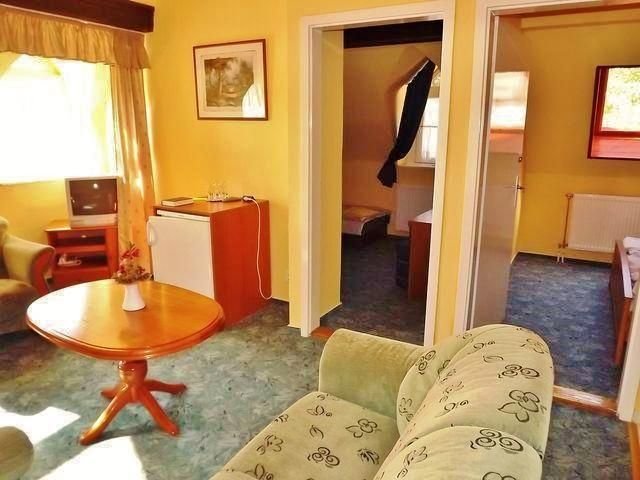(ACA) 2 Hotels mit Konferenzsaal, Reithalle, Thermalbrunnen und vielen weiteren Extras – Region Kaposvár, Bild 21 von 24