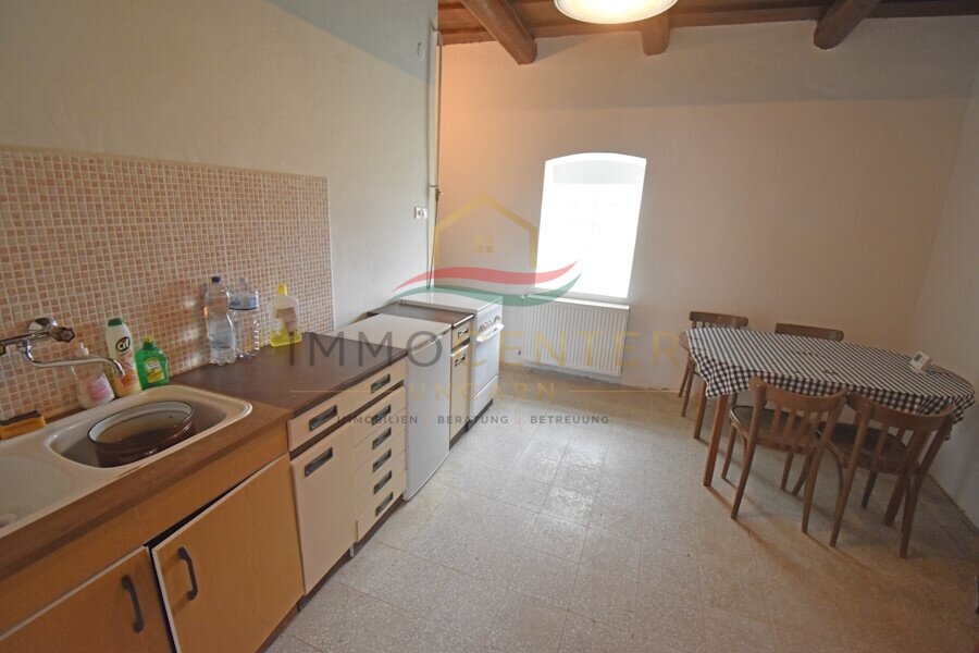 (BAA) Renoviertes grossbürgerliches Haus in ruhiger Lage – Heresznye, foto 18 van 23