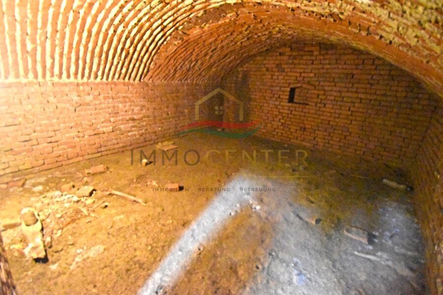 (BAA) Renoviertes grossbürgerliches Haus in ruhiger Lage – Heresznye, foto 21 van 23