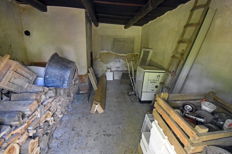 (BBA) Gedeeltelijk gerenoveerde boerderij met groot perceel en bijgebouwen – Nagyszakácsi, foto 13 van 20