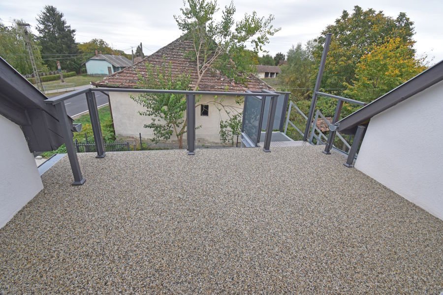 (BAA) Super gemütliches & voll eingerichtetes Appartement ab sofort frei – Vése, foto 14 van 16