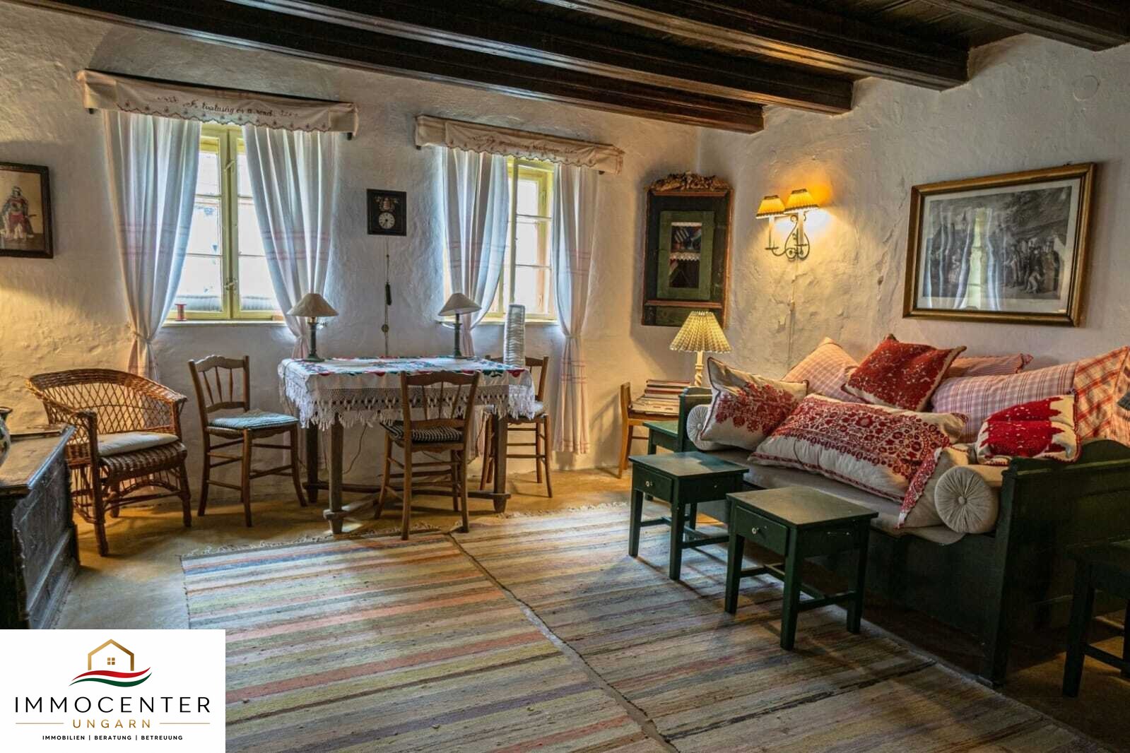 (BAA) Authentieke gezinswoning met rieten dak in uitstekende staat – Rábapordány, foto 1 van 17