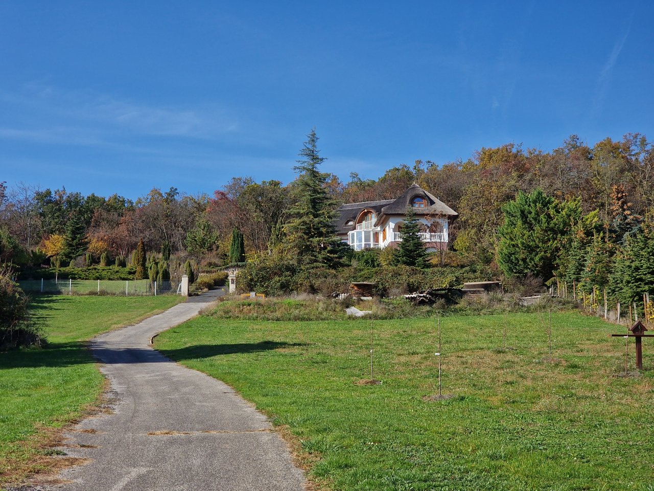 (AAAC) Fantastisches Anwesen mit Panoramablick auf den Balaton in Ruhelage – Vonyarcvashegy, Bild 6 von 82