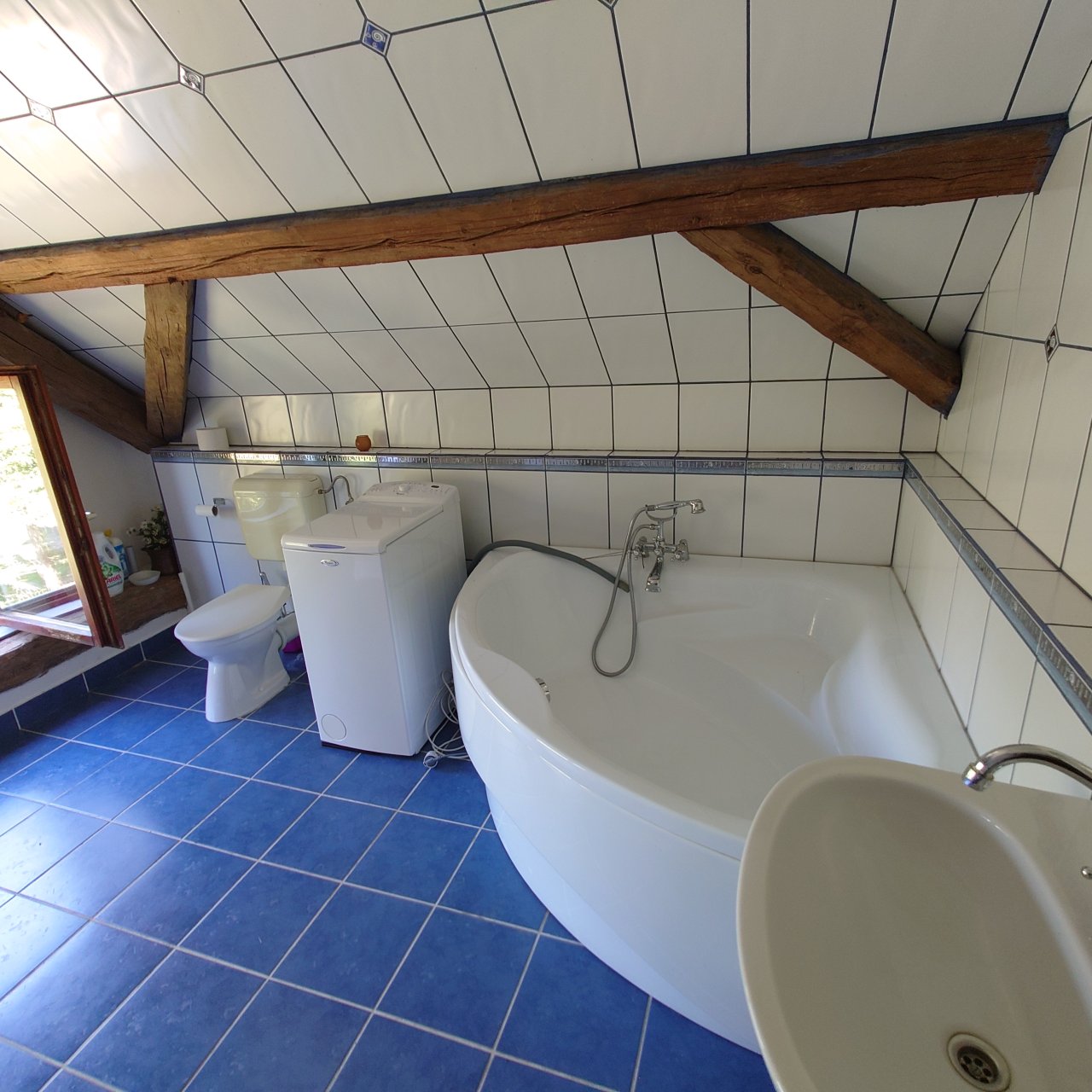 Badezimmer oben, Bild 22 von 39