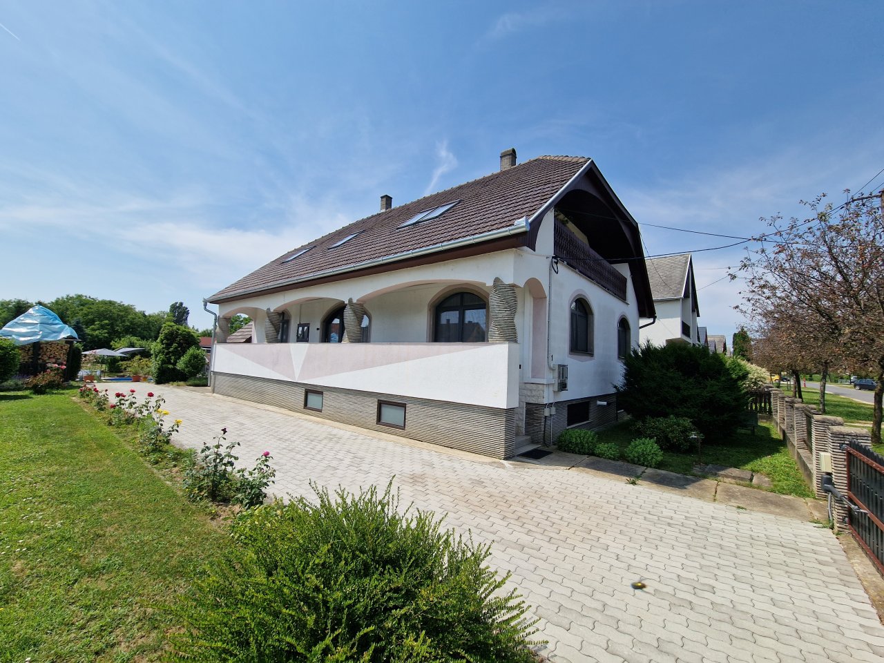 (AAA) Large country house with pool in a quiet location near Heviz – Sármellék, photo 3 of 66