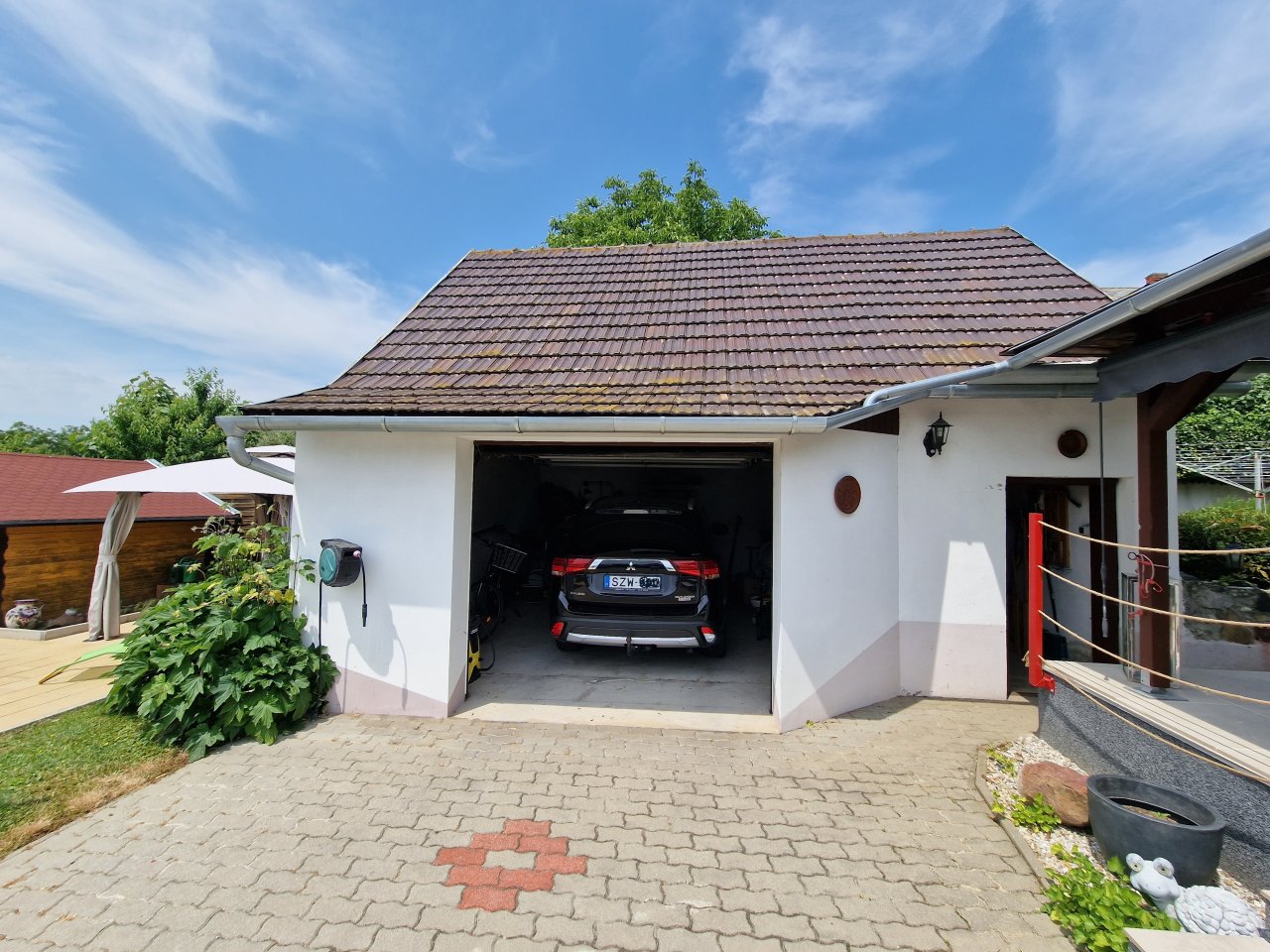 Garage 1, photo 9 of 66
