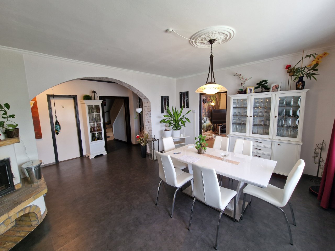 Wohnzimmer unten, photo 14 of 66