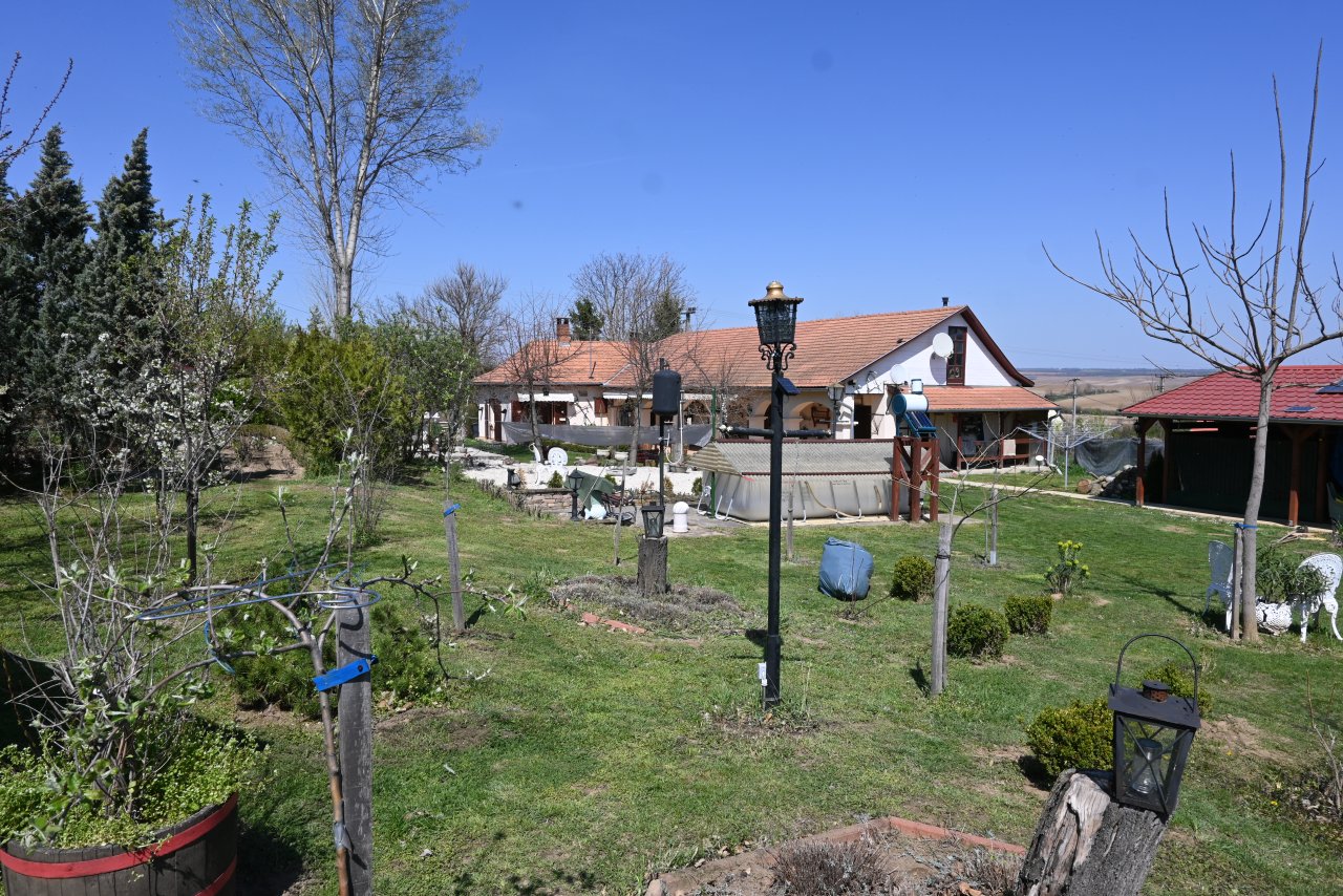 (BAB) Wunderschönes ungarisches Landhaus mit großem Grundstück und Pferdeboxen – bei Karad, Bild 7 von 73