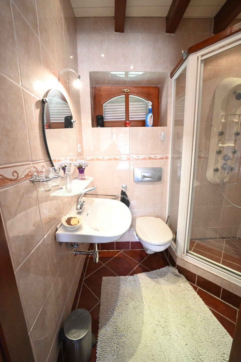 Badezimmer 2, Bild 29 von 73