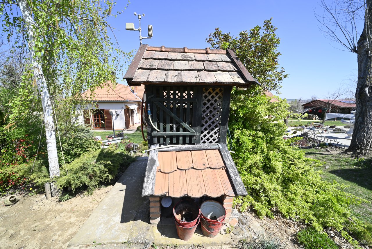 eigener Brunnen, Bild 36 von 73