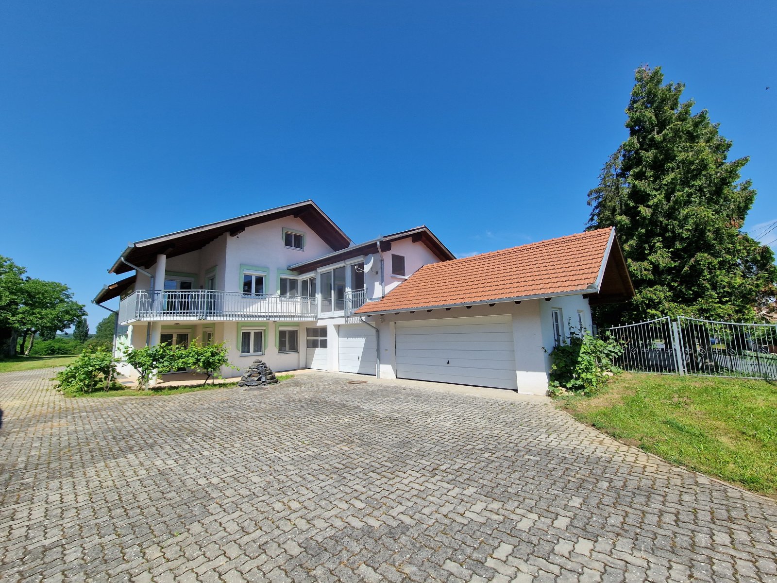 (BAA) Mehrgenerationenhaus / Betreutes wohnen / Investment! – Nagygörbő