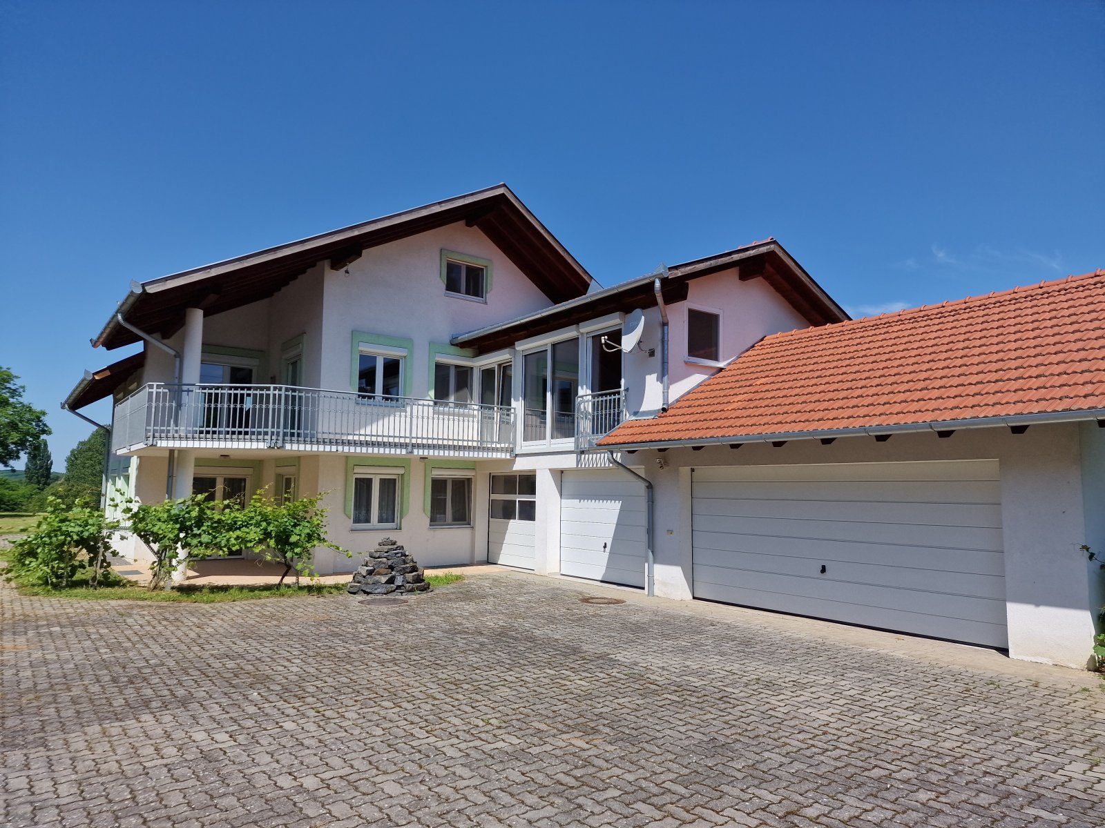 (BAA) Mehrgenerationenhaus / Betreutes wohnen / Investment! – Nagygörbő, Bild 2 von 72