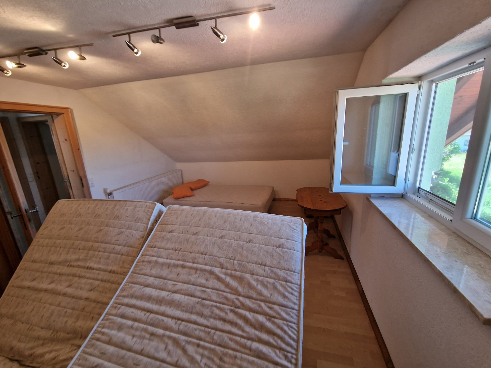 (BAA) Mehrgenerationenhaus / Betreutes wohnen / Investment! – Nagygörbő, Bild 58 von 72