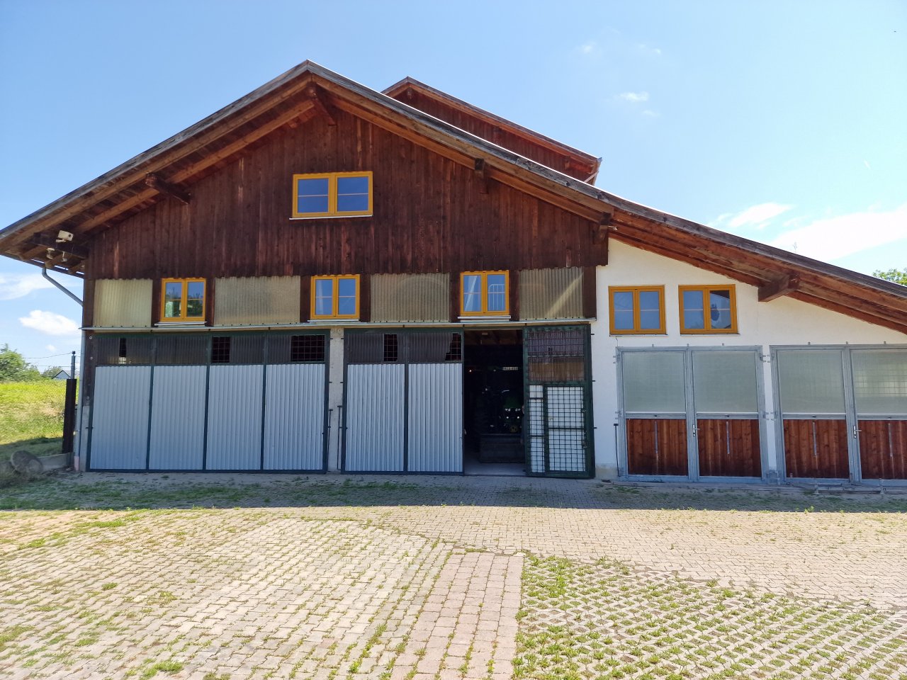 (BAA) Außergewöhnliches Anwesen für viele Nutzungsarten: Pferdegestüt, betreutes wohnen, Oldtimer-Halle usw – Nagygörbő, Bild 6 von 120