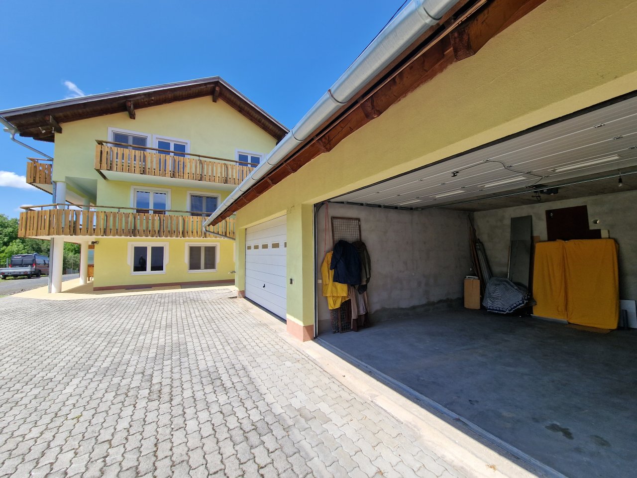 (BAA) Außergewöhnliches Anwesen für viele Nutzungsarten: Pferdegestüt, betreutes wohnen, Oldtimer-Halle usw – Nagygörbő, Bild 9 von 120