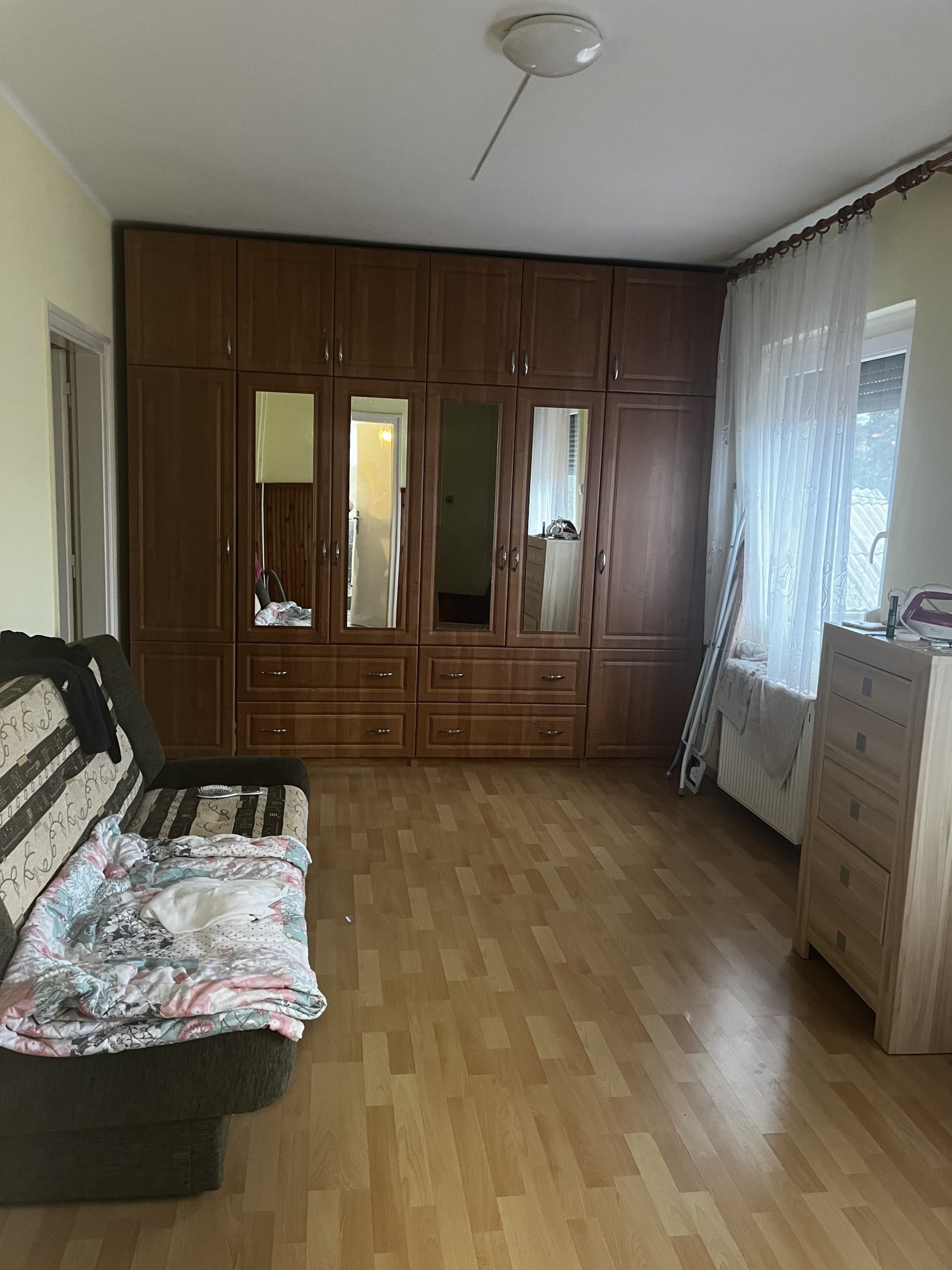 Részben felújított családi ház csendes helyen – Tapolca, 7/15. kép