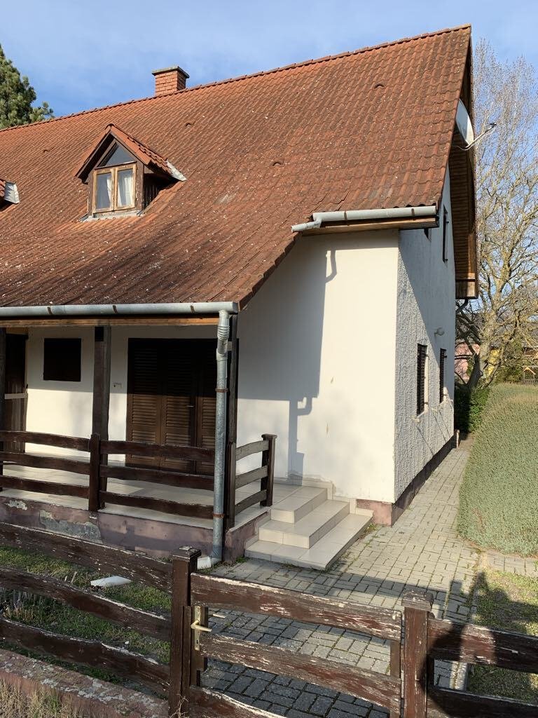 Ikerháztípus: balatonfenyvesen - strand közelében, 1/14. kép