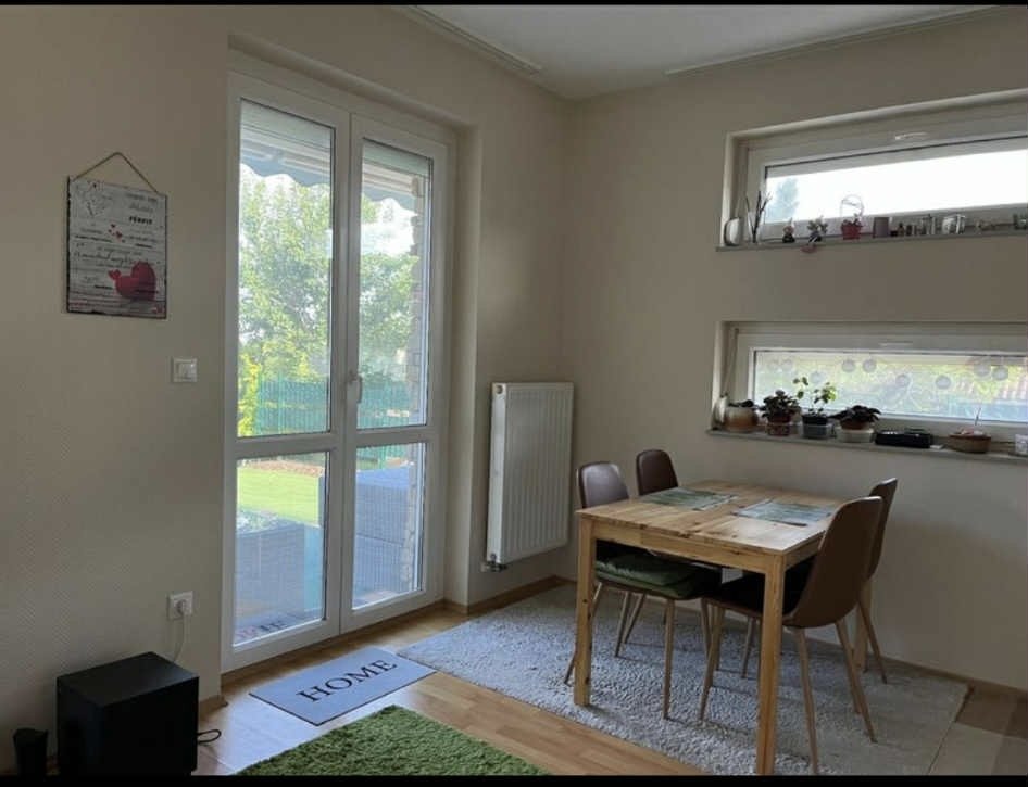 Twee verdiepingen tellend pand in uitstekende staat, vlakbij het Balatonmeer. – Keszthely, foto 7 van 14