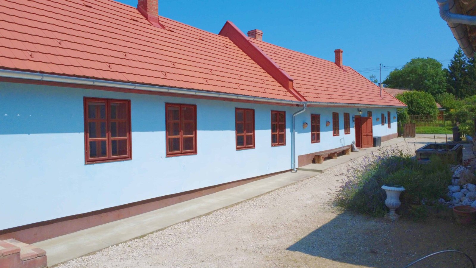 Charmante Hongaarse bungalow vlakbij thermale baden en het Balatonmeer. – Kehidakustány, foto 4 van 16