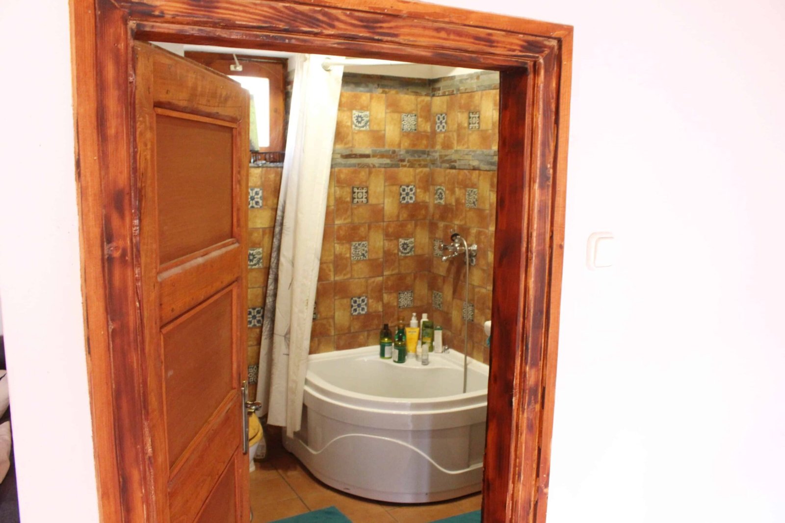 Charmante Hongaarse bungalow vlakbij thermale baden en het Balatonmeer. – Kehidakustány, foto 14 van 16
