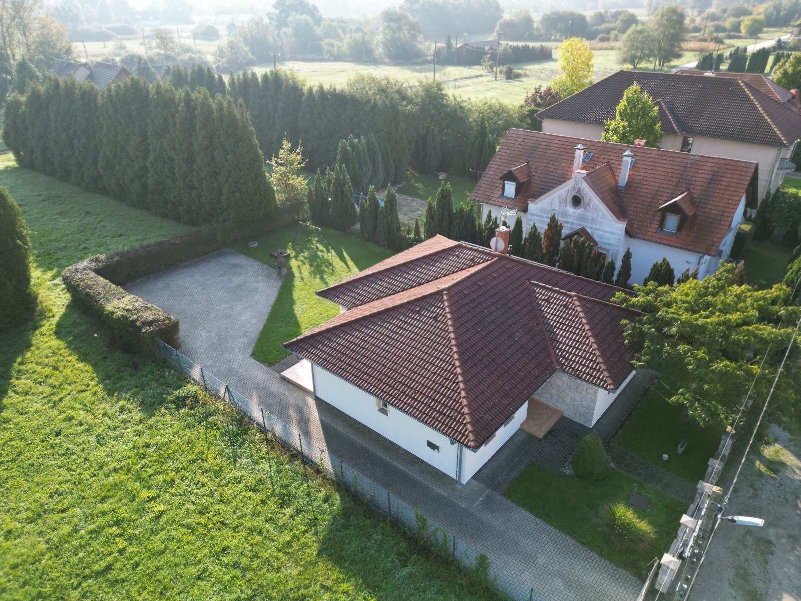 Exklusives und Gepflegtes Familienhaus in ruhiger, zentraler Lage Nähe Balaton – Kehidakustány, Bild 6 von 18