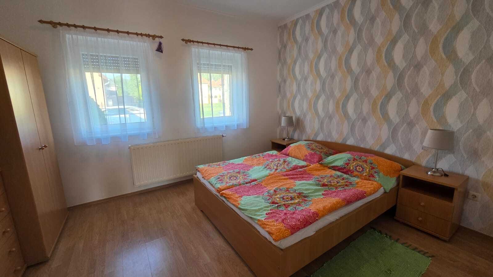 Exklusives und Gepflegtes Familienhaus in ruhiger, zentraler Lage Nähe Balaton – Kehidakustány, Bild 15 von 18